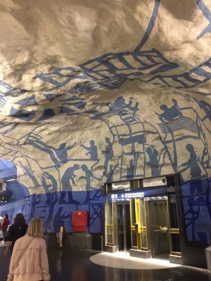 スウェーデンストックホルムの地下鉄駅