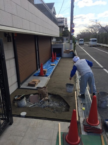 吹田市U様邸タイル