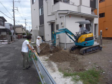 伊丹市の外構工事の様子