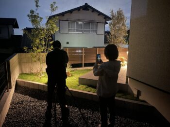 緑が鮮やかな季節となりエクステリア施工例の撮影を行いました