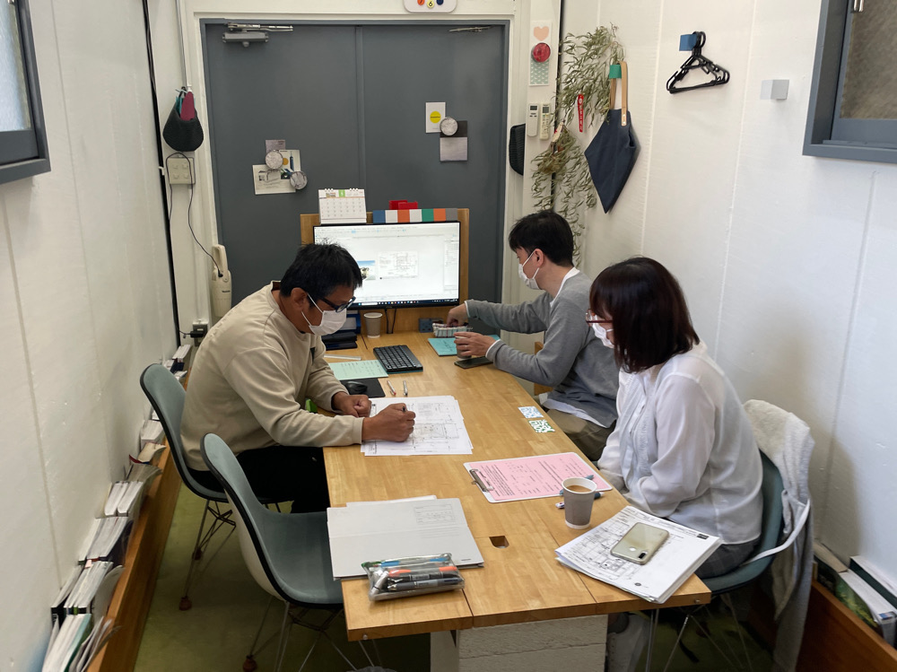 大阪 吹田市 sotoDesign事務所では新規お客さまの外構デザイン面やコスト面についてヒアリングを行いました